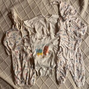 Newborn Baby Clothes Bundle Milkberry Saks Fifth Avenue Gerber Dundee Vintage
